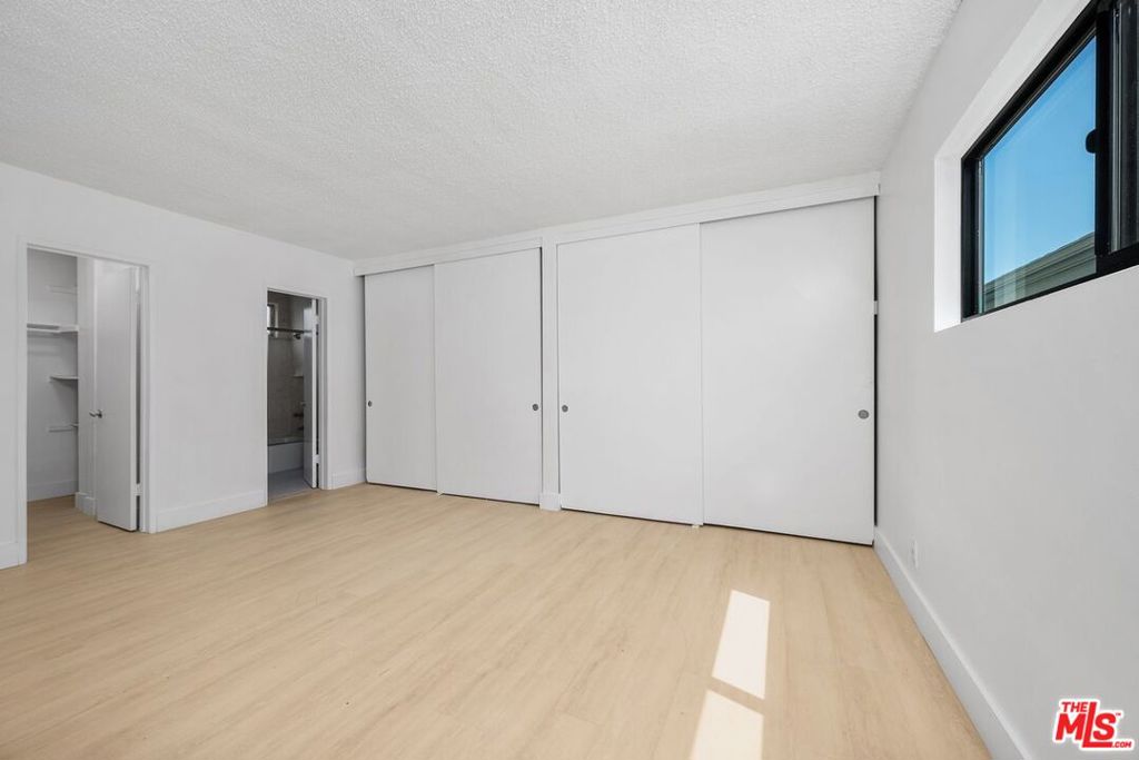 19 Sunset Avenue 3 Property Photo 19