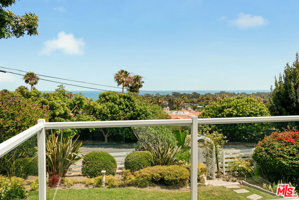 6363 Zumirez Drive Property Photo 16
