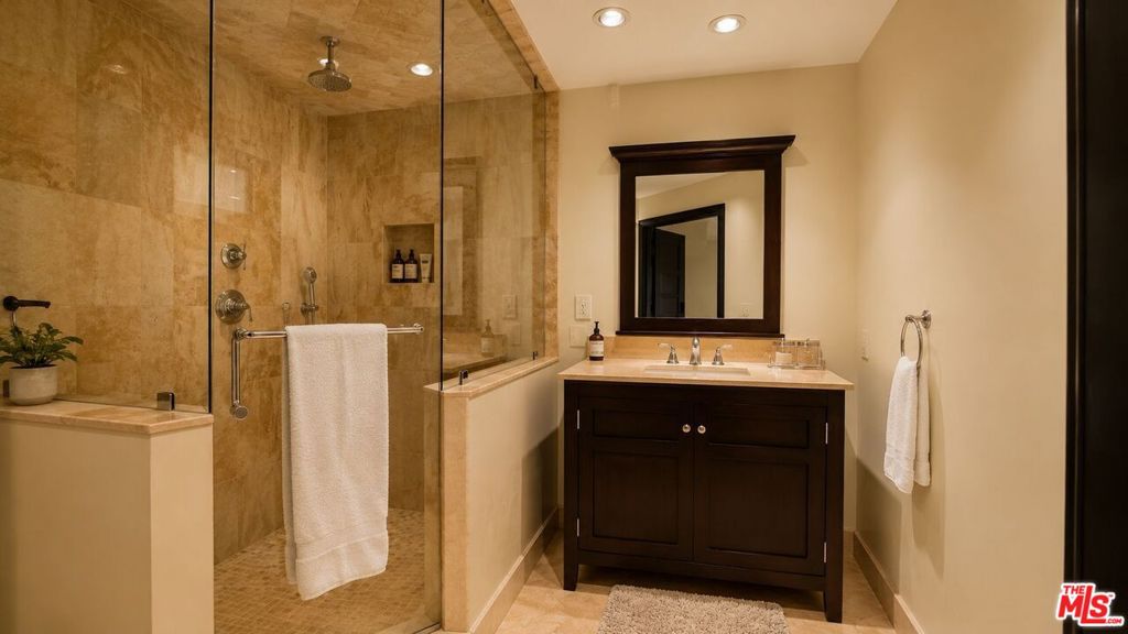 8740 W St Ives Drive Property Photo 40