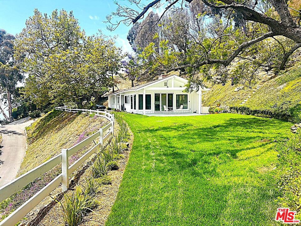 20645 Seaboard Road Property Photo 2