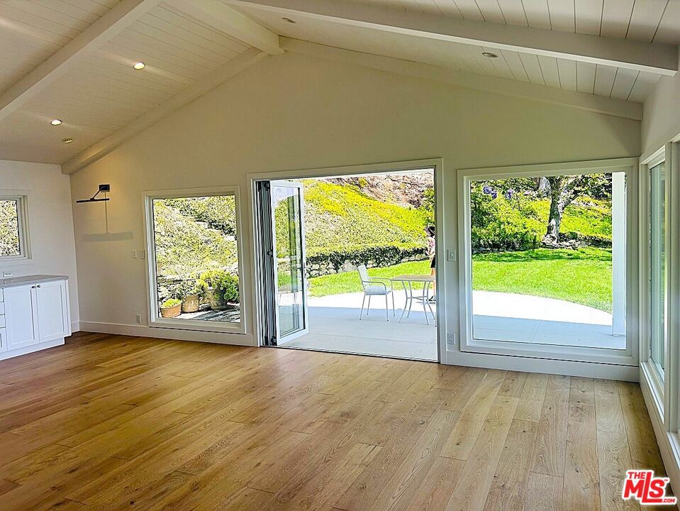 20645 Seaboard Road Property Photo 3