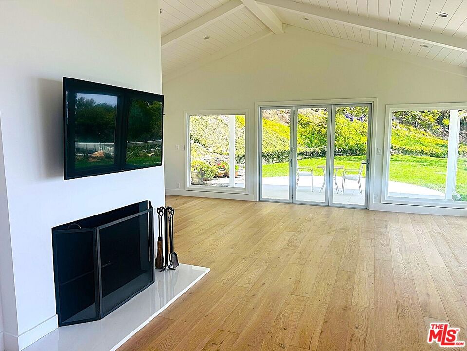 20645 Seaboard Road Property Photo 4