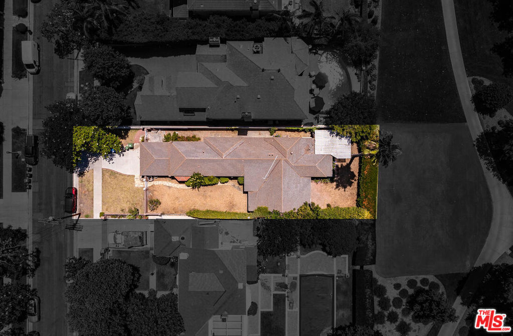 10058 Valley Spring Lane Property Photo 15
