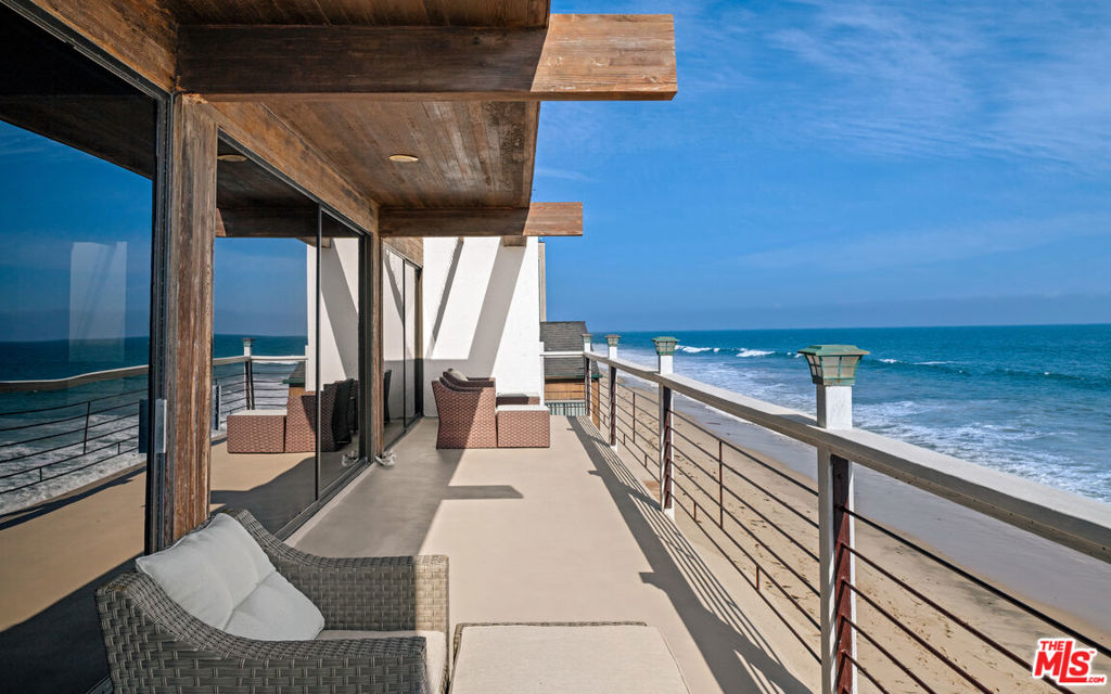 24638 Malibu Road Property Photo 19