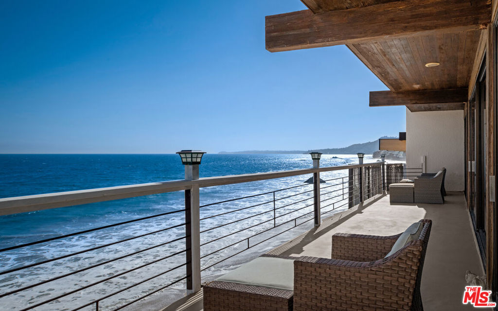 24638 Malibu Road Property Photo 21