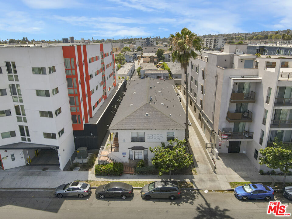 6519 Crenshaw Boulevard Property Photo 10
