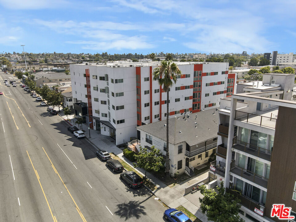 6519 Crenshaw Boulevard Property Photo 13