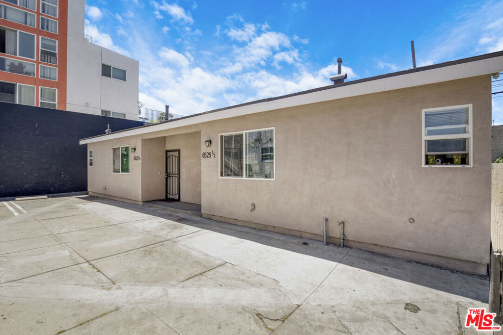 6519 Crenshaw Boulevard Property Photo 17