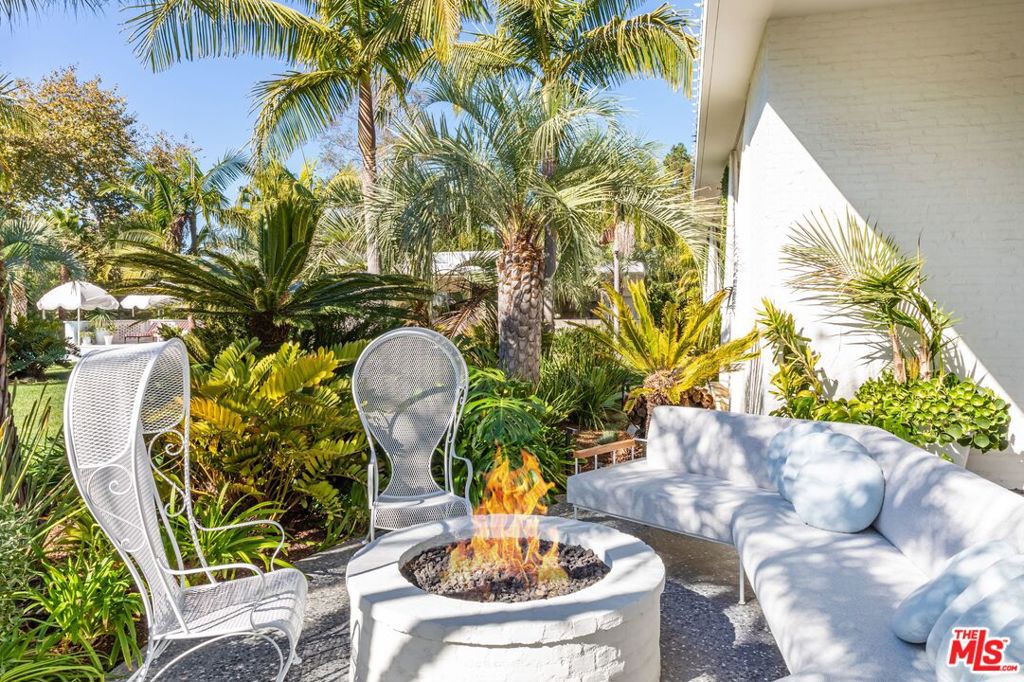 660 Club View Drive Property Photo 35