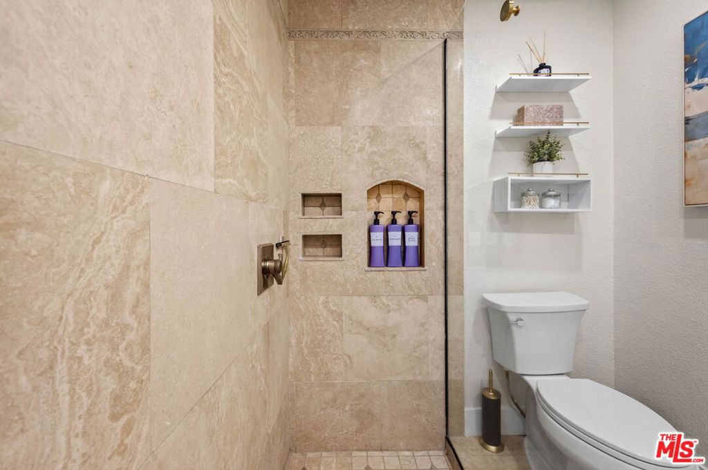 3260 N Avenida San Gabriel Rd Property Photo 43