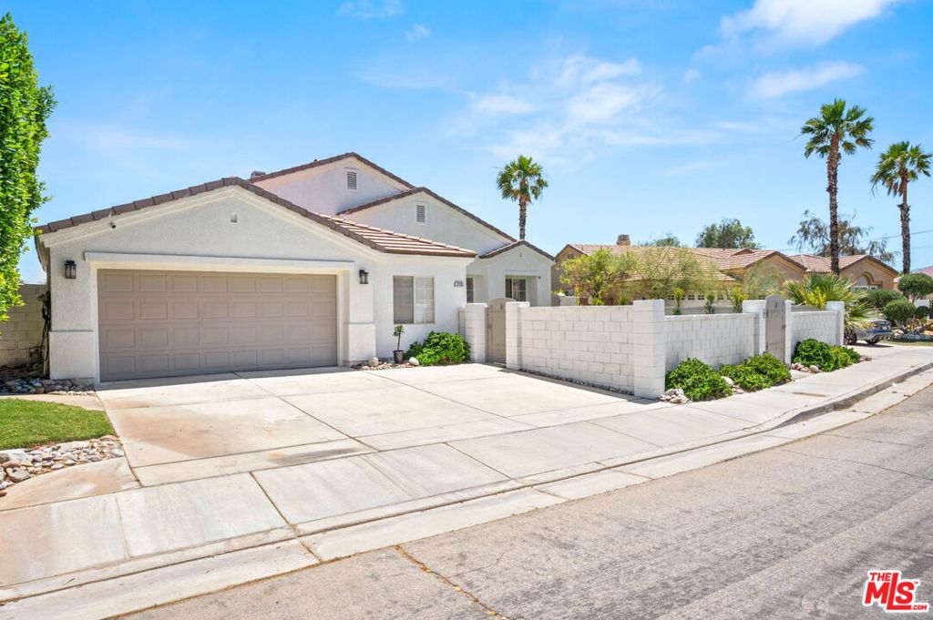 3260 N Avenida San Gabriel Rd Property Photo 54