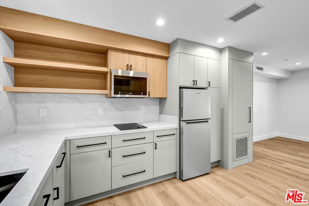 21024 Laguna Canyon Road Property Photo 19