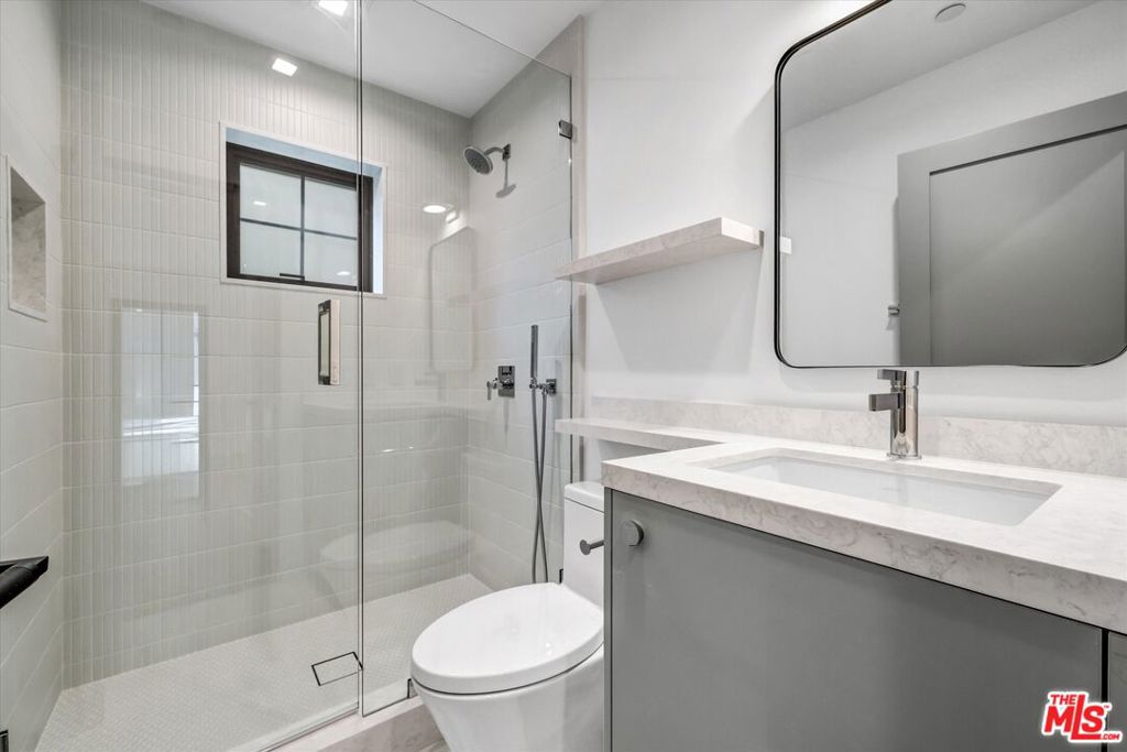 21024 Laguna Canyon Road Property Photo 26