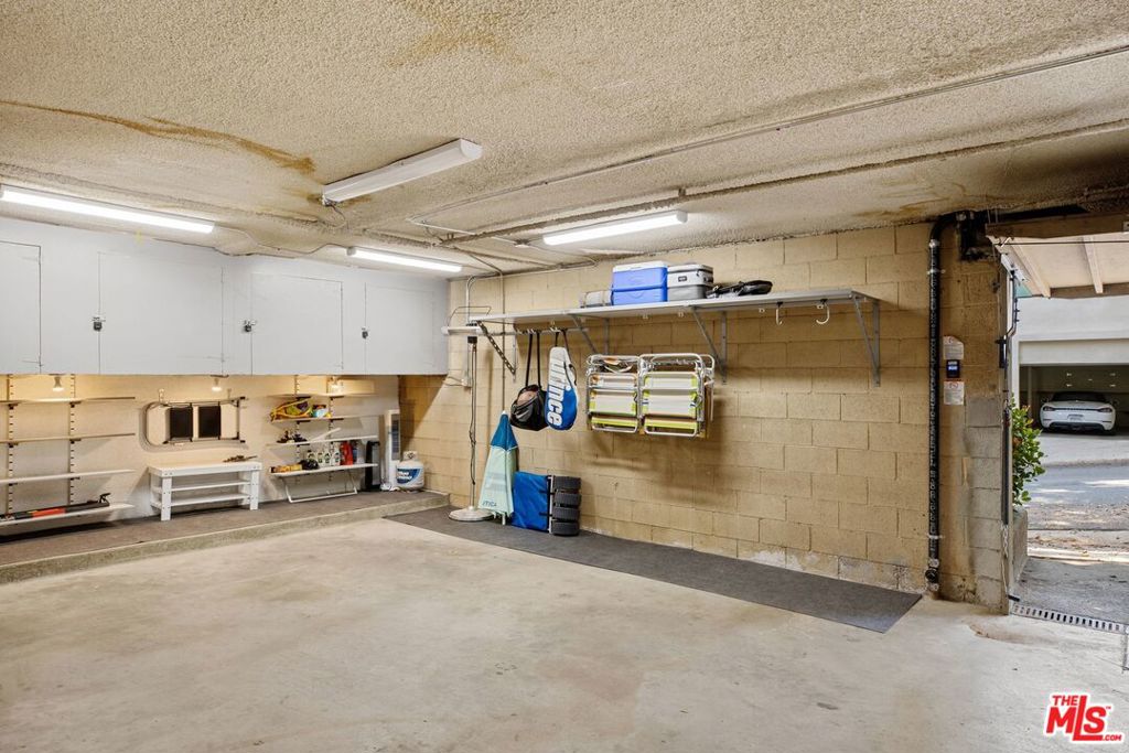 302 Ashland Avenue 301 Property Photo 31