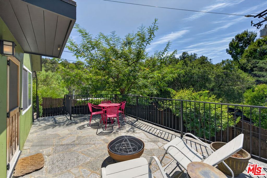 21549 Summit Trail Property Photo 8
