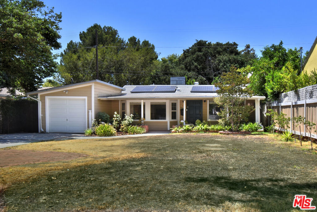 4709 Camellia Avenue Property Photo 1