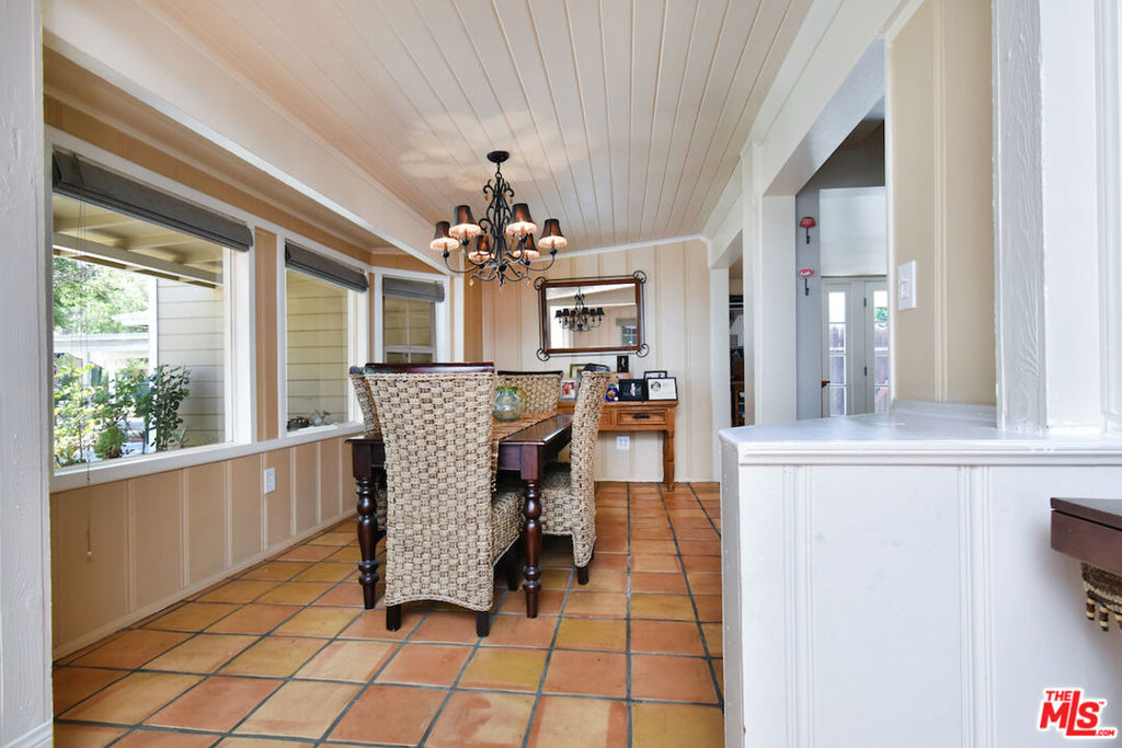 4709 Camellia Avenue Property Photo 9
