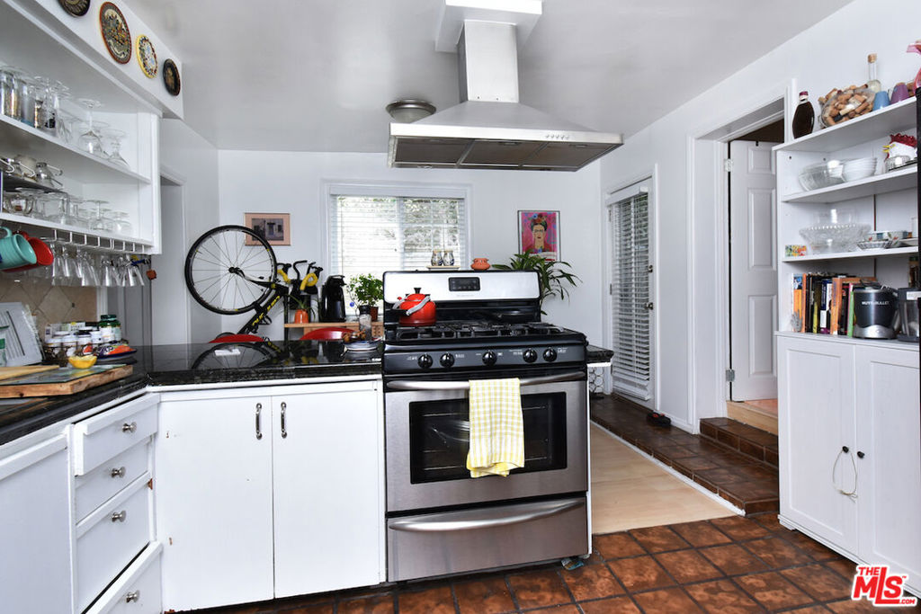 4709 Camellia Avenue Property Photo 26