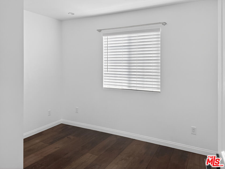 6036 Denny Avenue Property Photo 20