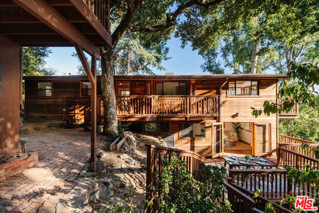 517 Canon View Trail Property Photo 5