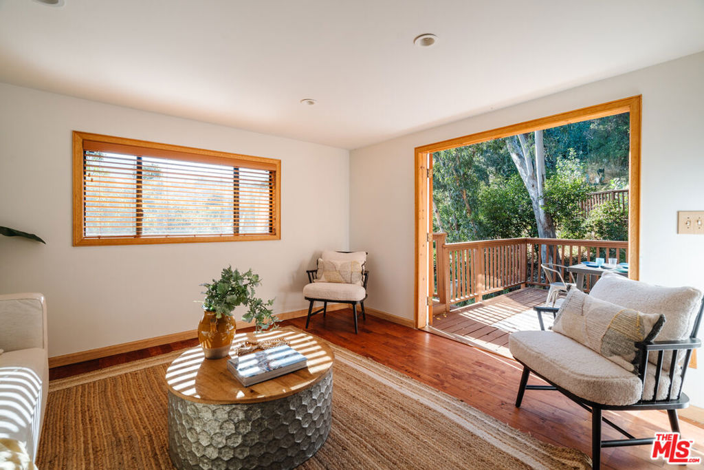 517 Canon View Trail Property Photo 8