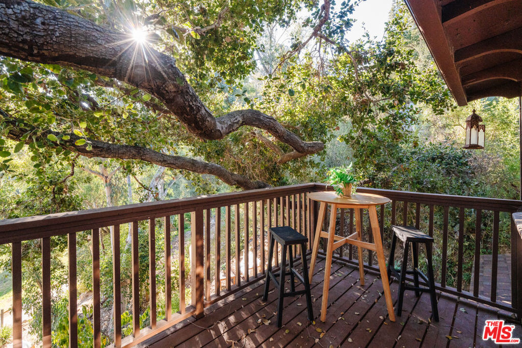 517 Canon View Trail Property Photo 33