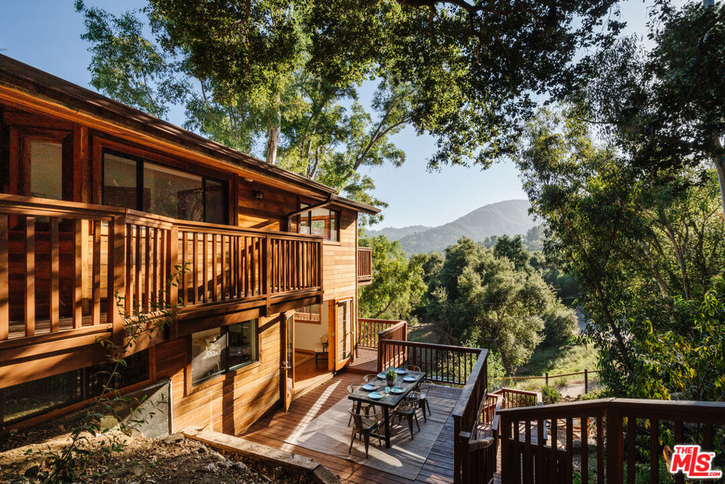 517 Canon View Trail Property Photo 40