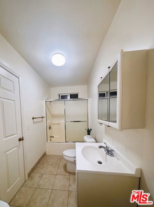 4343 W 4th Street D Property Photo 5
