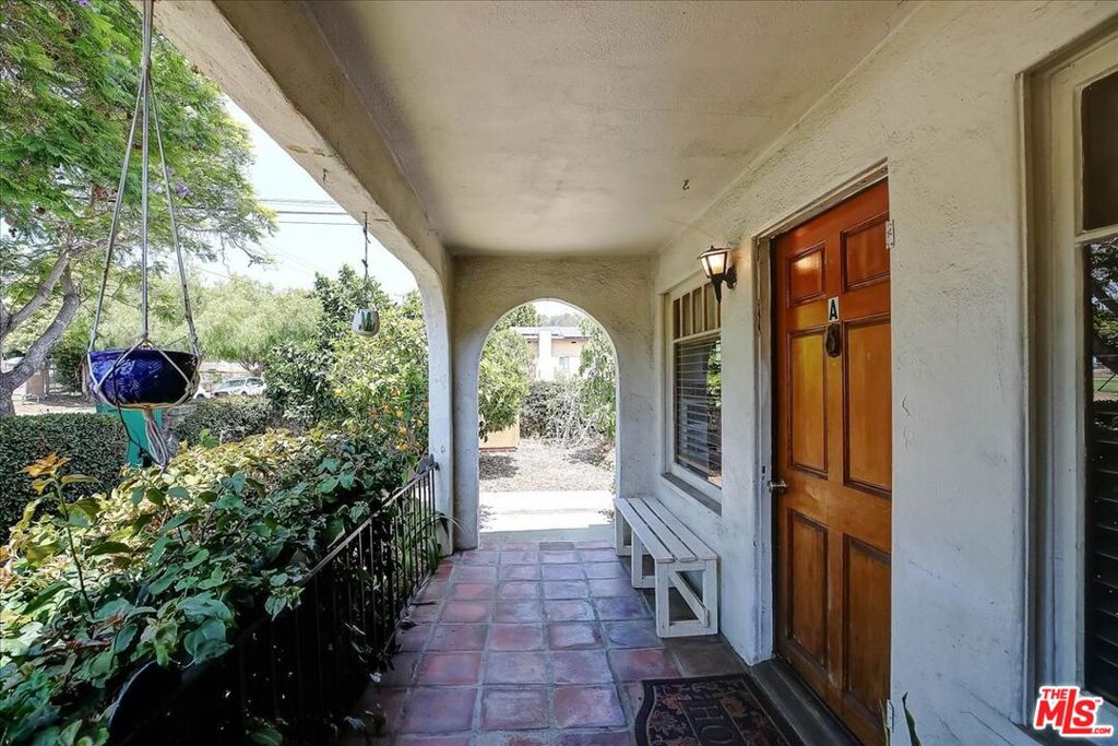 936 N Nopal Street Property Photo 5