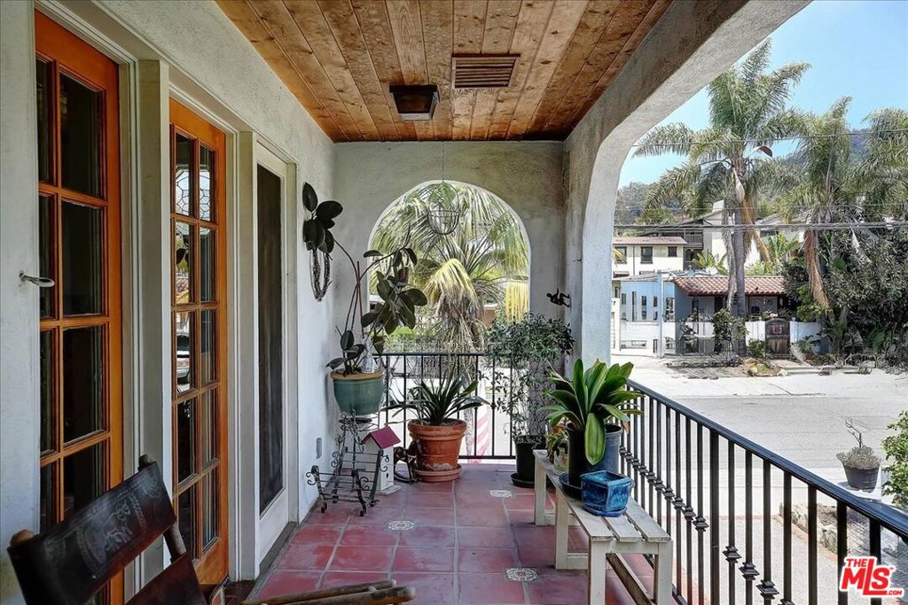 936 N Nopal Street Property Photo 26
