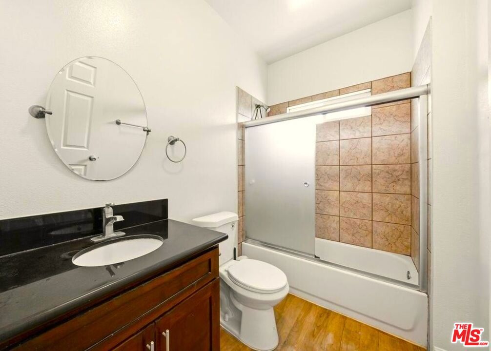 2025 3rd Avenue Property Photo 23