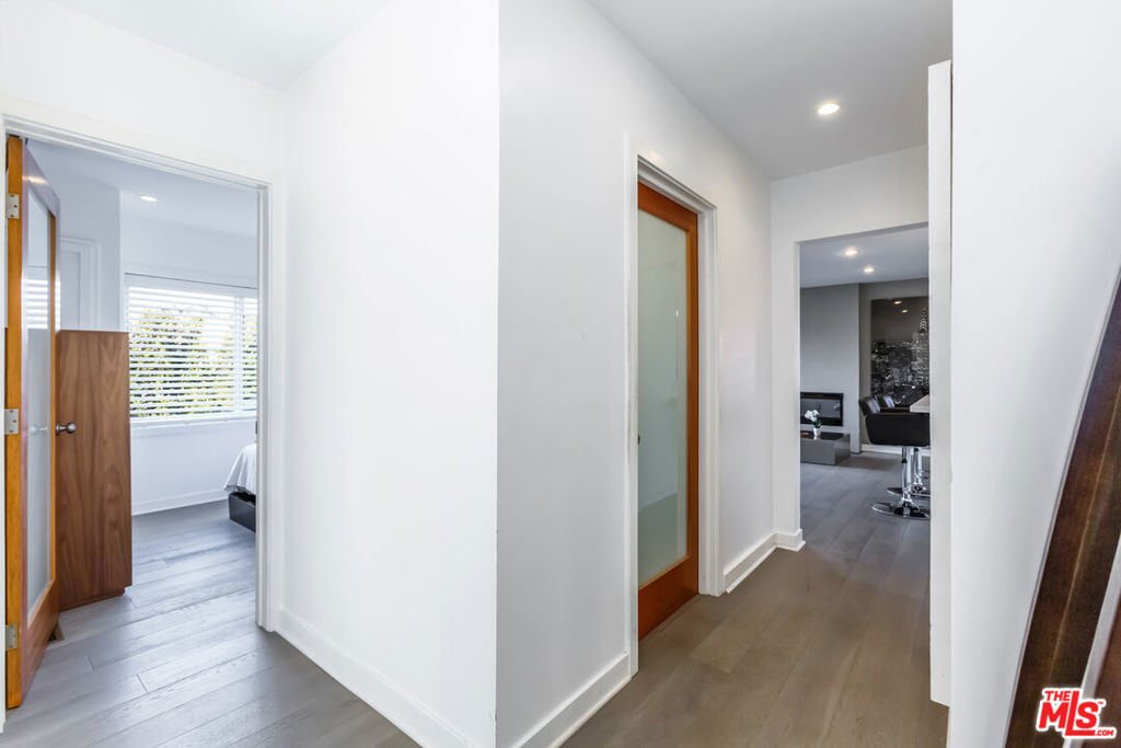 6440 W 87th Place Property Photo 16