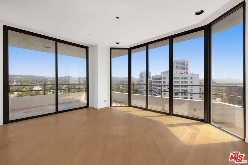 10601 Wilshire Boulevard 1601 Property Photo 2