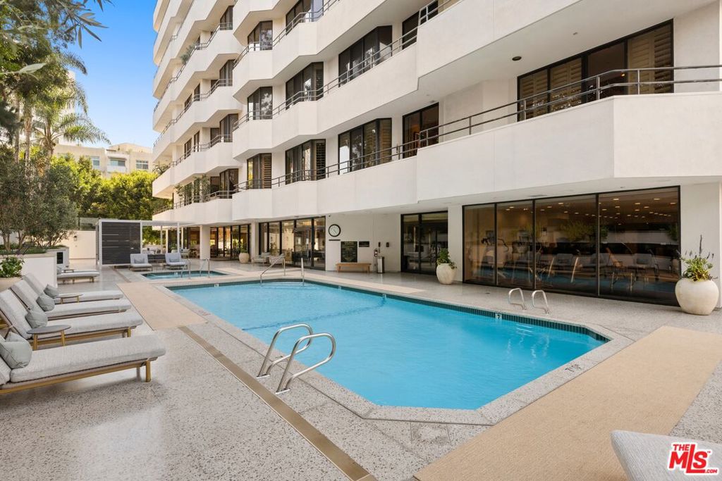 10601 Wilshire Boulevard 1601 Property Photo 11