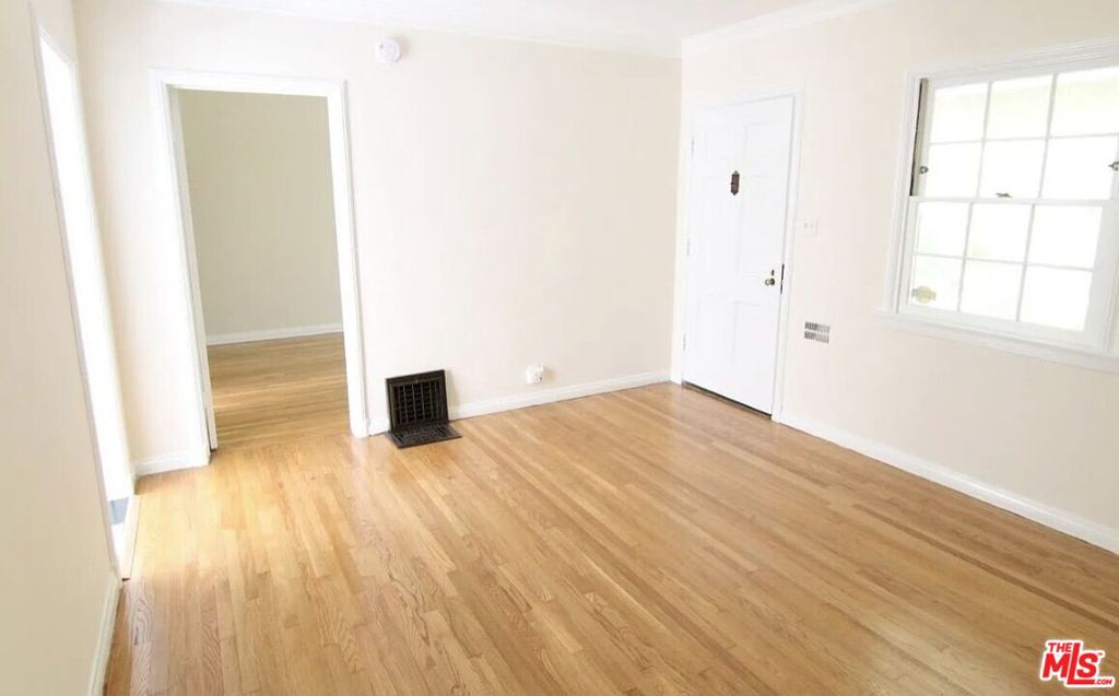 10360 Ashton Avenue 10360 1/2 Property Photo 2