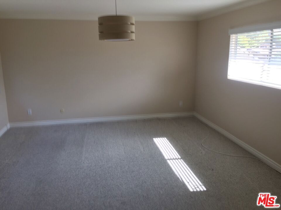 1408 Valley View Road 2 Property Photo 2