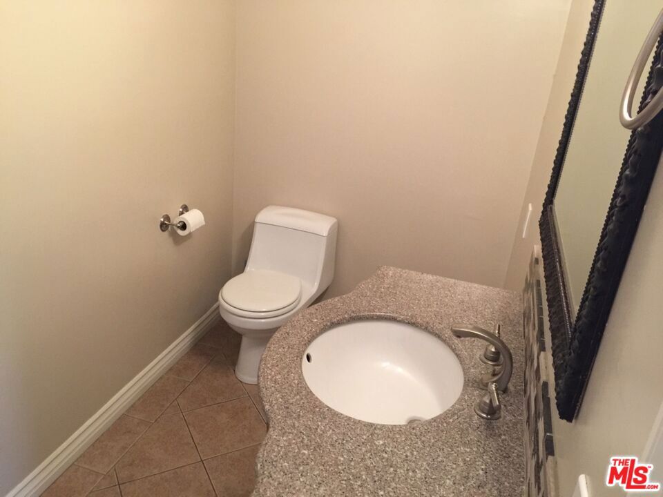 1408 Valley View Road 2 Property Photo 11