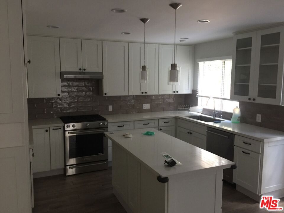 1408 Valley View Road 2 Property Photo 15