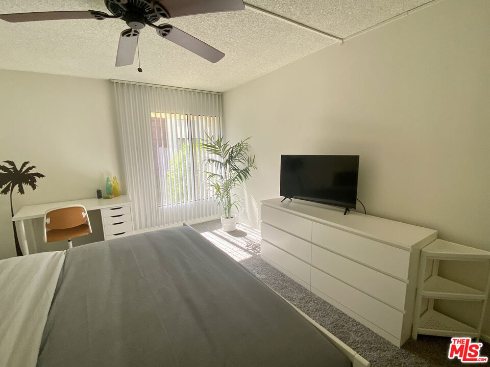 1655 E Palm Canyon Drive 318 Property Photo 12
