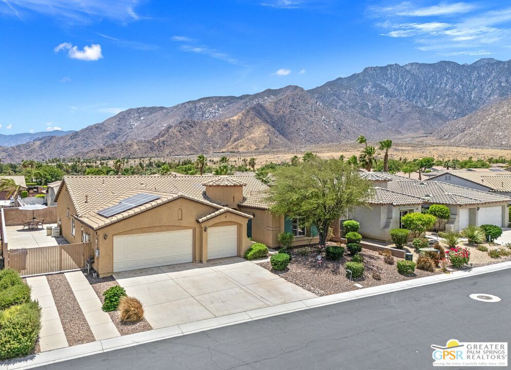827 Alta Ridge Property Photo 2