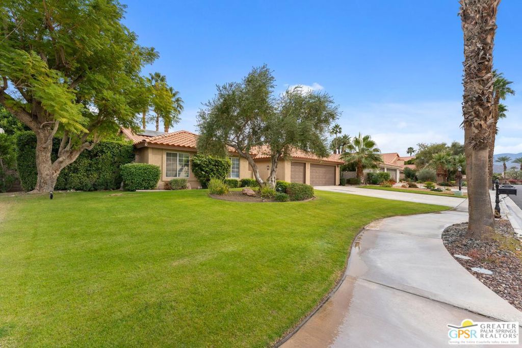 39850 Regency Way Property Photo 2