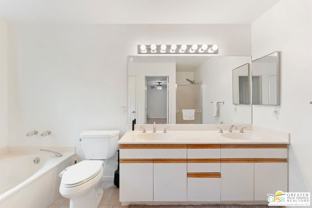 39850 Regency Way Property Photo 25