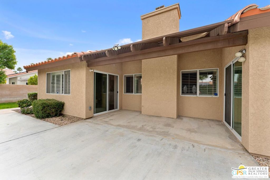 39850 Regency Way Property Photo 33
