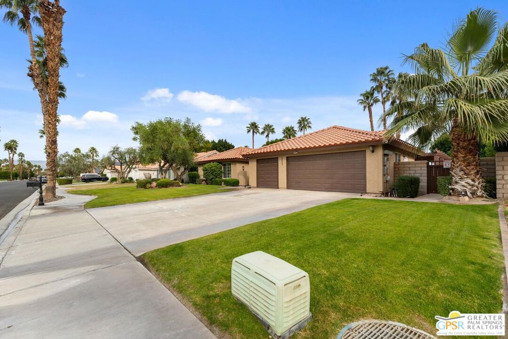 39850 Regency Way Property Photo 41