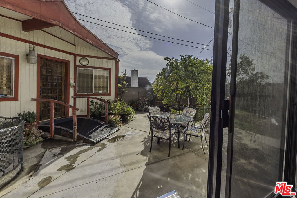 2106 W 166th Street Property Photo 34