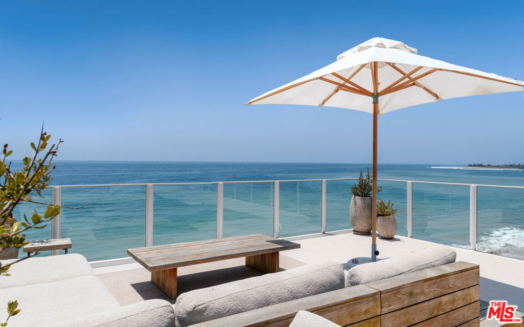 22548 Pacific Coast Highway 410 Property Photo 17