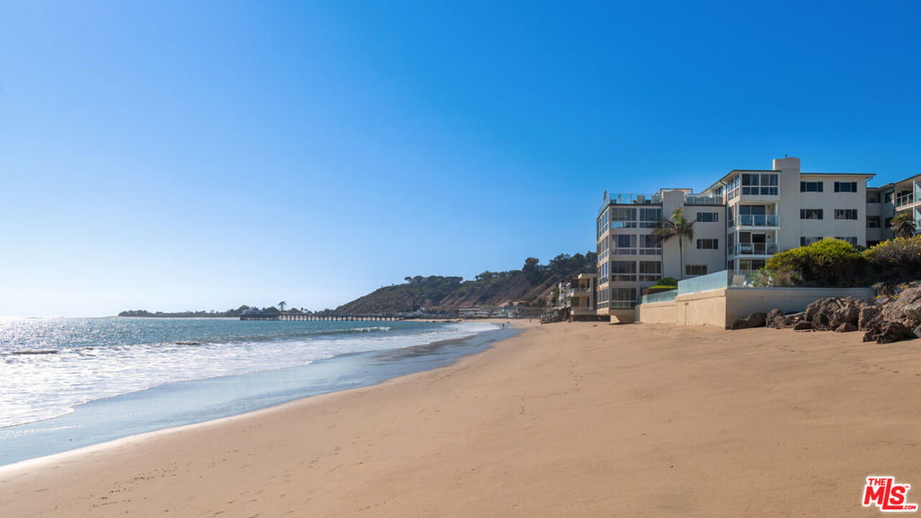 22548 Pacific Coast Highway 410 Property Photo 22