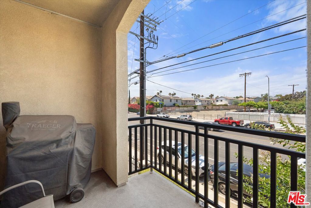 14860 Nordhoff Street Property Photo 13