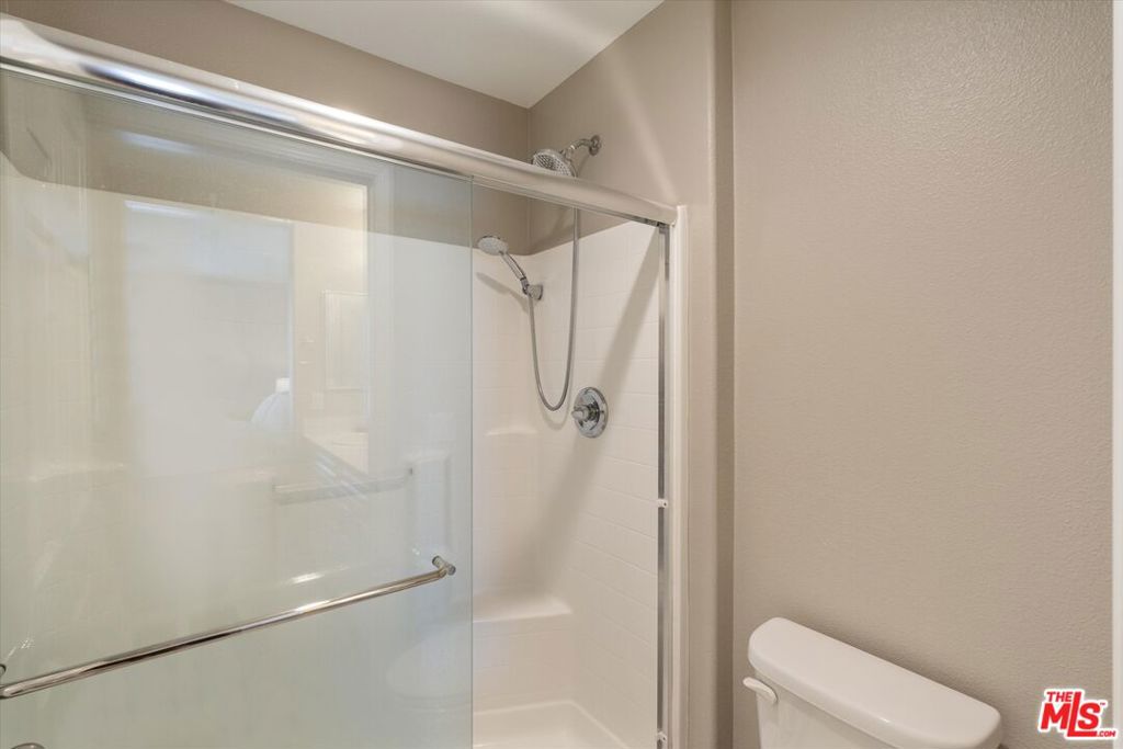 14860 Nordhoff Street Property Photo 16