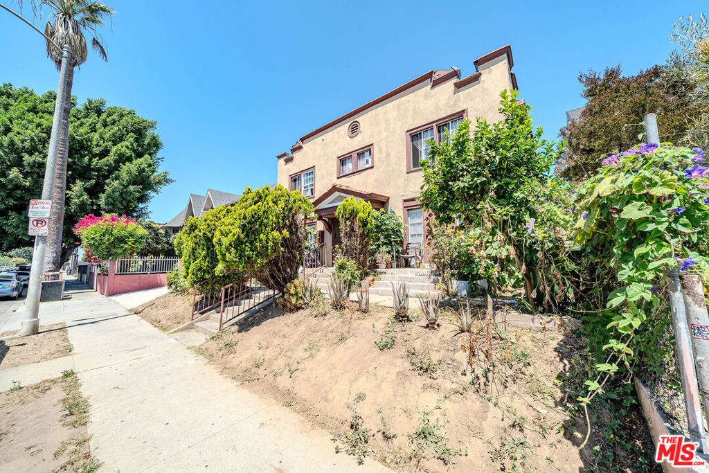 1662 S Hobart Boulevard Property Photo 13